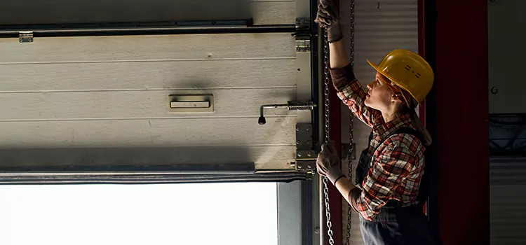 Addressing Common Garage Door Stoppage Issues in Lakeville, MN
